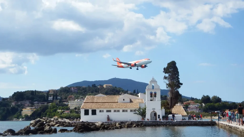 New Flight Routes to Greece: Accessibility trends changing travel 5