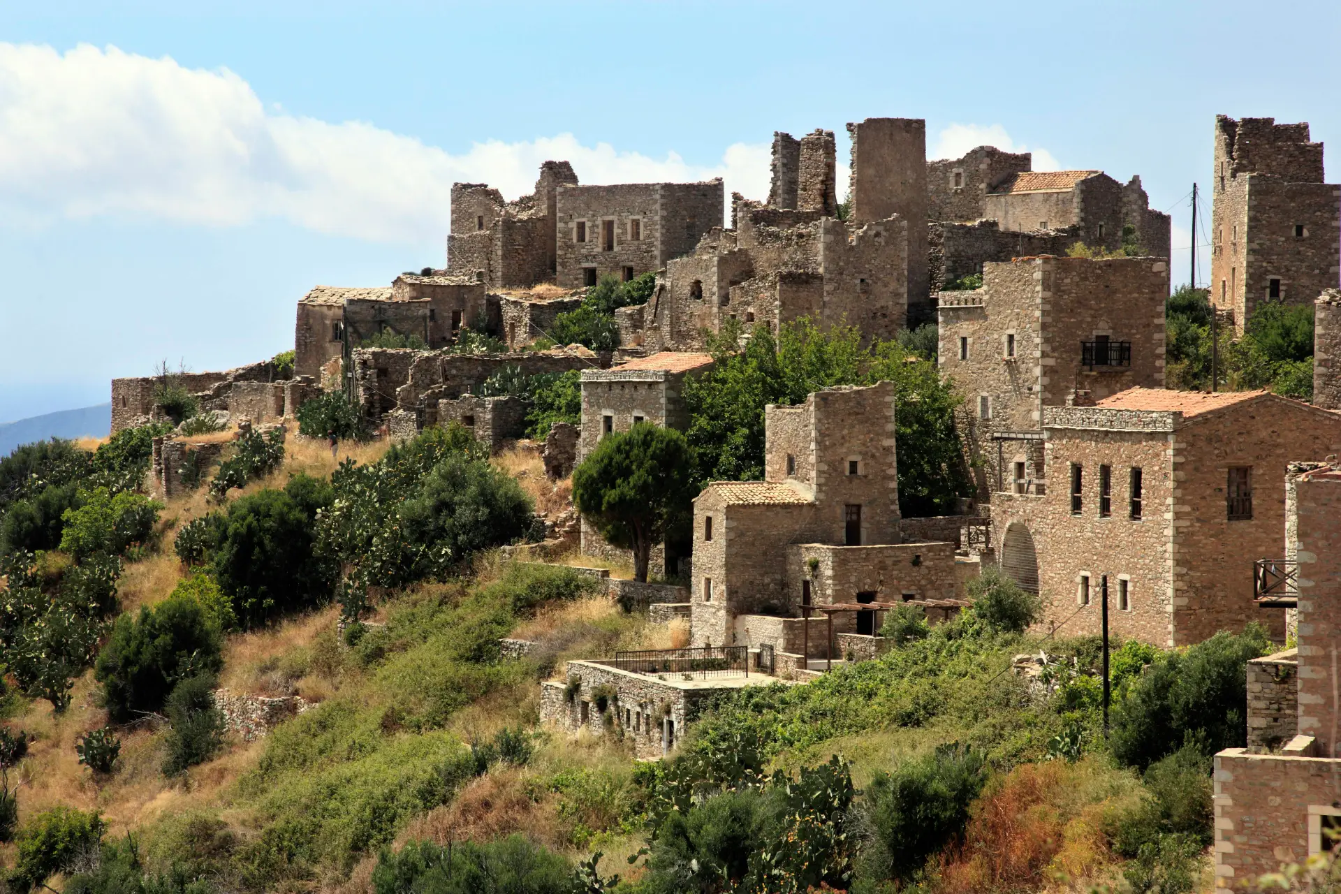 castles of Mani